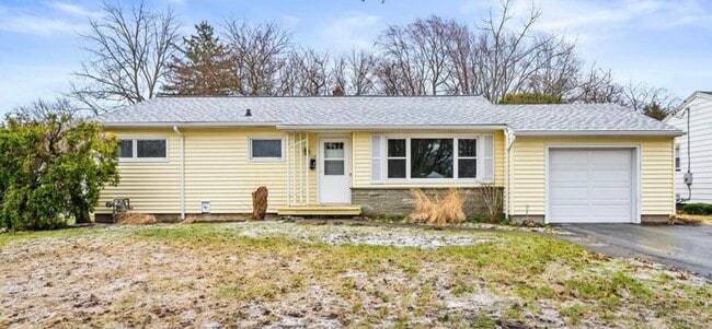 Primary Photo - 117 Bayberry Ln