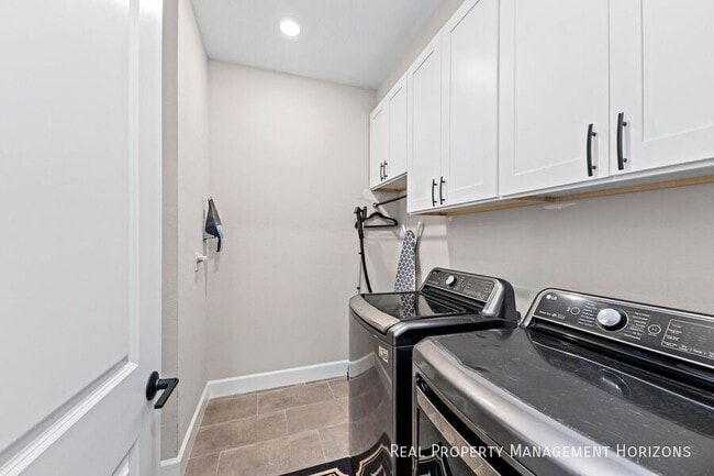 Building Photo - 4430 Pond Brk Ct