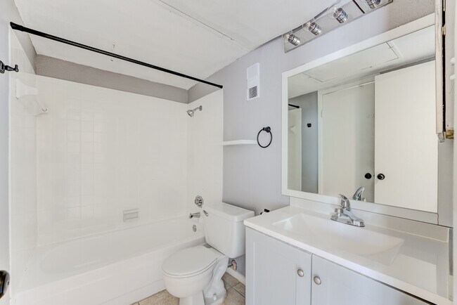 Building Photo - 6001 Reims Rd