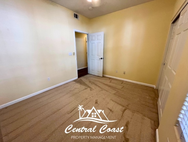 Building Photo - 0 Sunrise Dr