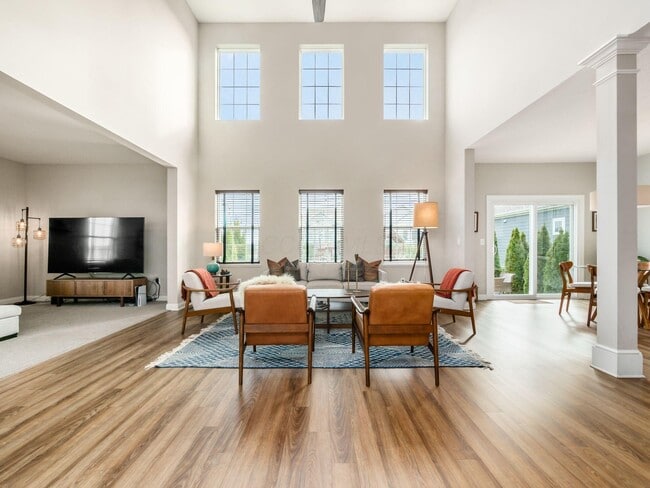 Building Photo - 5622 Ballantrae Woods Dr