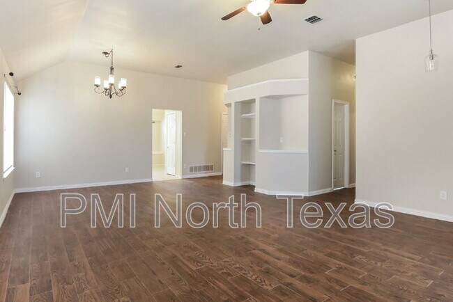 Building Photo - 6208 Mt Vernon Dr