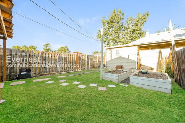 Building Photo - 4902 Meade St