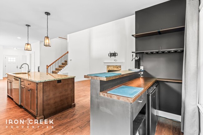Building Photo - Stunning Craftsman Home in Arden - Modern ...