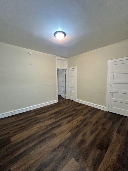 Building Photo - 6624 Jackson St