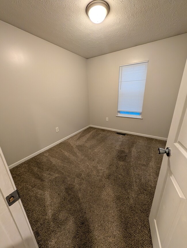 Building Photo - 825 Camp St