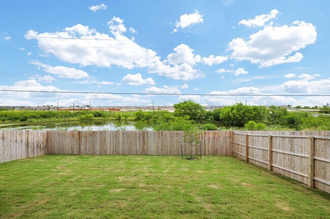 Building Photo - ***APPLICATION CURRENTLY UNDER REVIEW***Ca...