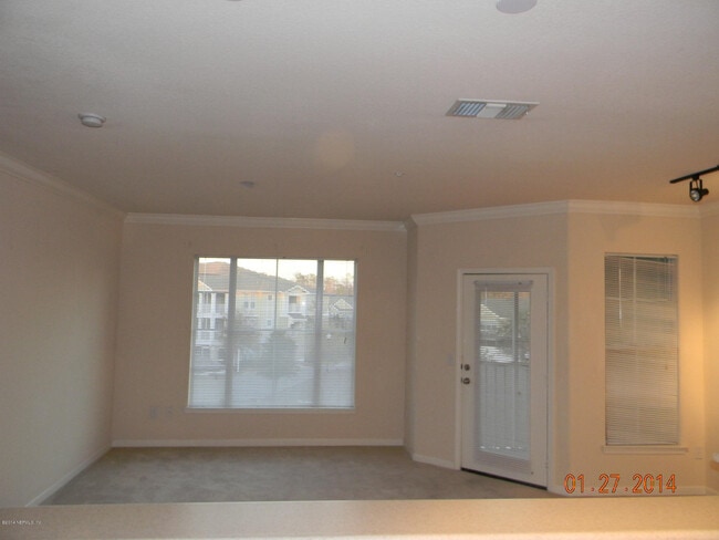 Building Photo - 8290 GATE W Pky