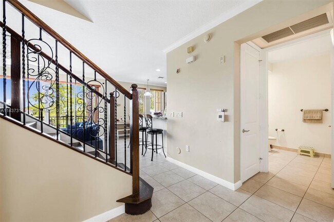 Building Photo - 3055 NW 126th Ave
