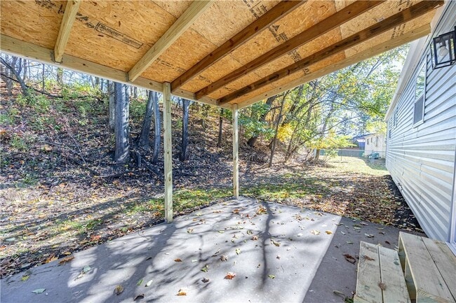 Building Photo - 476 Fielding Dr