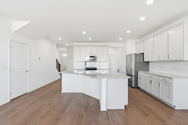 Building Photo - 5604 Corgi Dr