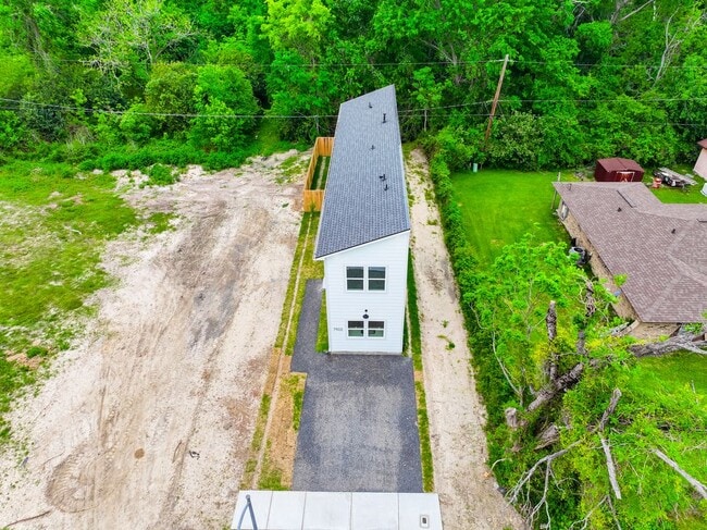Building Photo - 7903 Sunnyhill St
