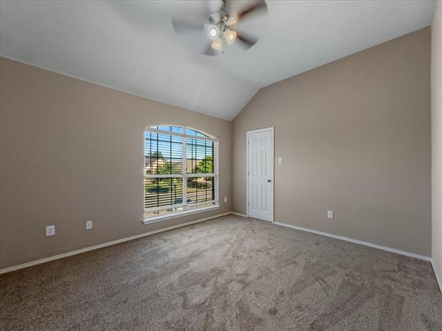 Building Photo - 6 Brairwood Ct