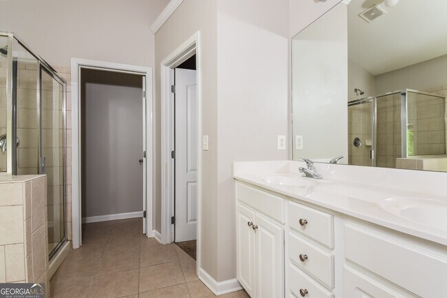 Building Photo - 3671 Devon Park Ln NW