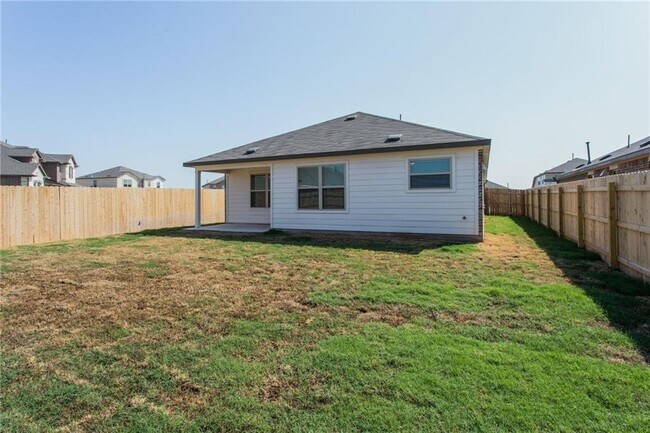 Building Photo - 6412 Laurencia Pl