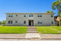 Building Photo - 3601 Murworth Dr
