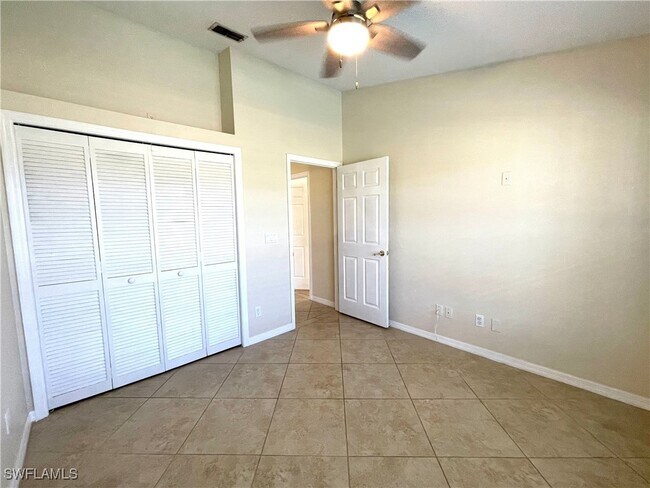 Building Photo - 12781 Eagle Pointe Cir