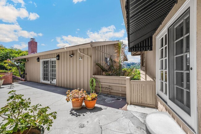 Building Photo - Charming La Habra Heights Home with Scenic Views – 2 Bed, 2 Bath