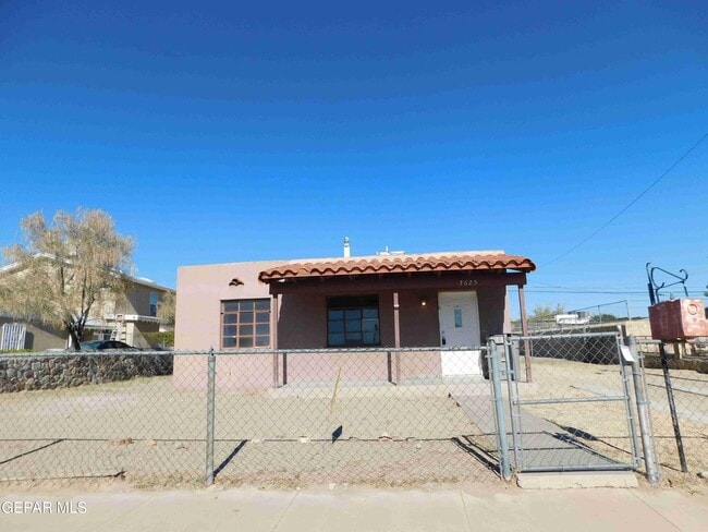 Primary Photo - 7625 Hacienda Ave