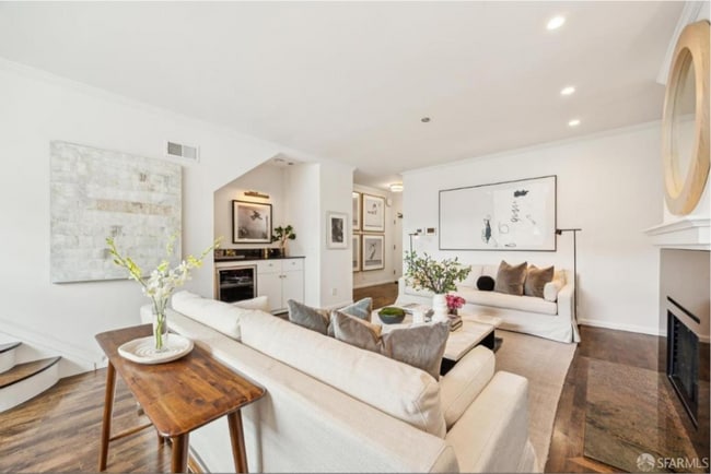 Building Photo - NOB HILL TOWNHOME FOR RENT - $13,000/mo