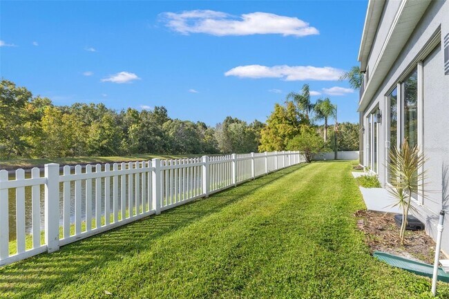Building Photo - 26932 Sea Breeze Way