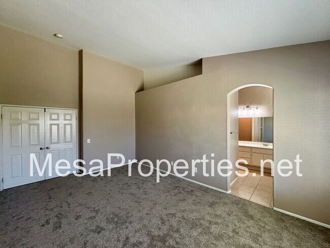 Building Photo - 15389 Megan Ct