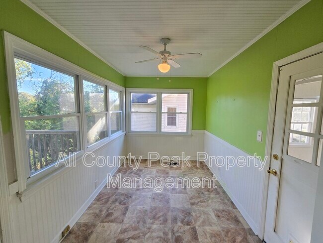Building Photo - 3409 Alta Vista Dr