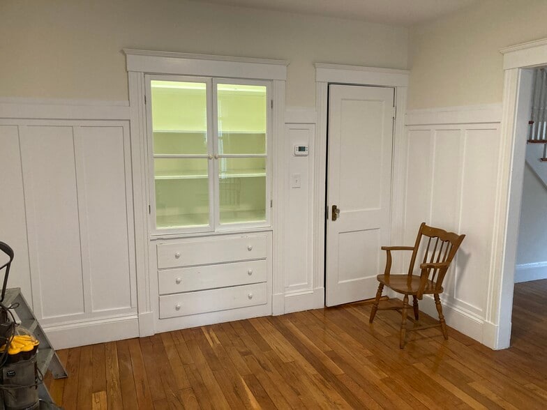 Building Photo - 36 Park Ave