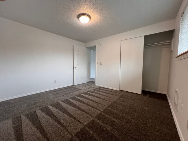 Building Photo - 3704 S Gunnison St