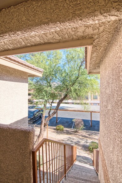 Building Photo - 7255 E Snyder Rd