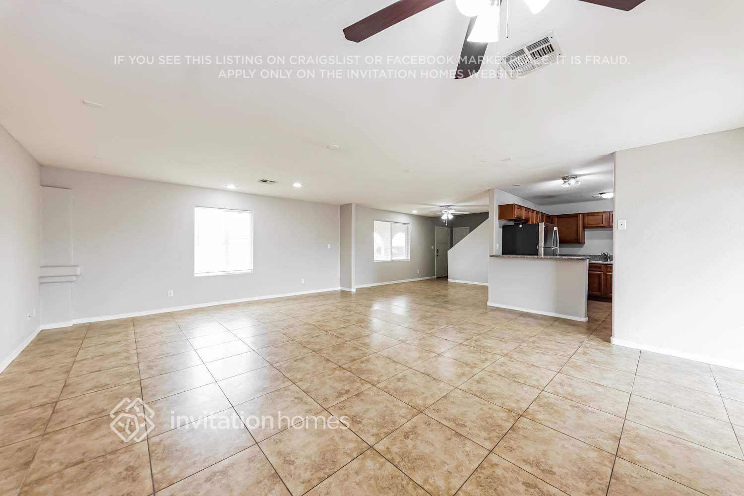Building Photo - 12621 N 37th Dr