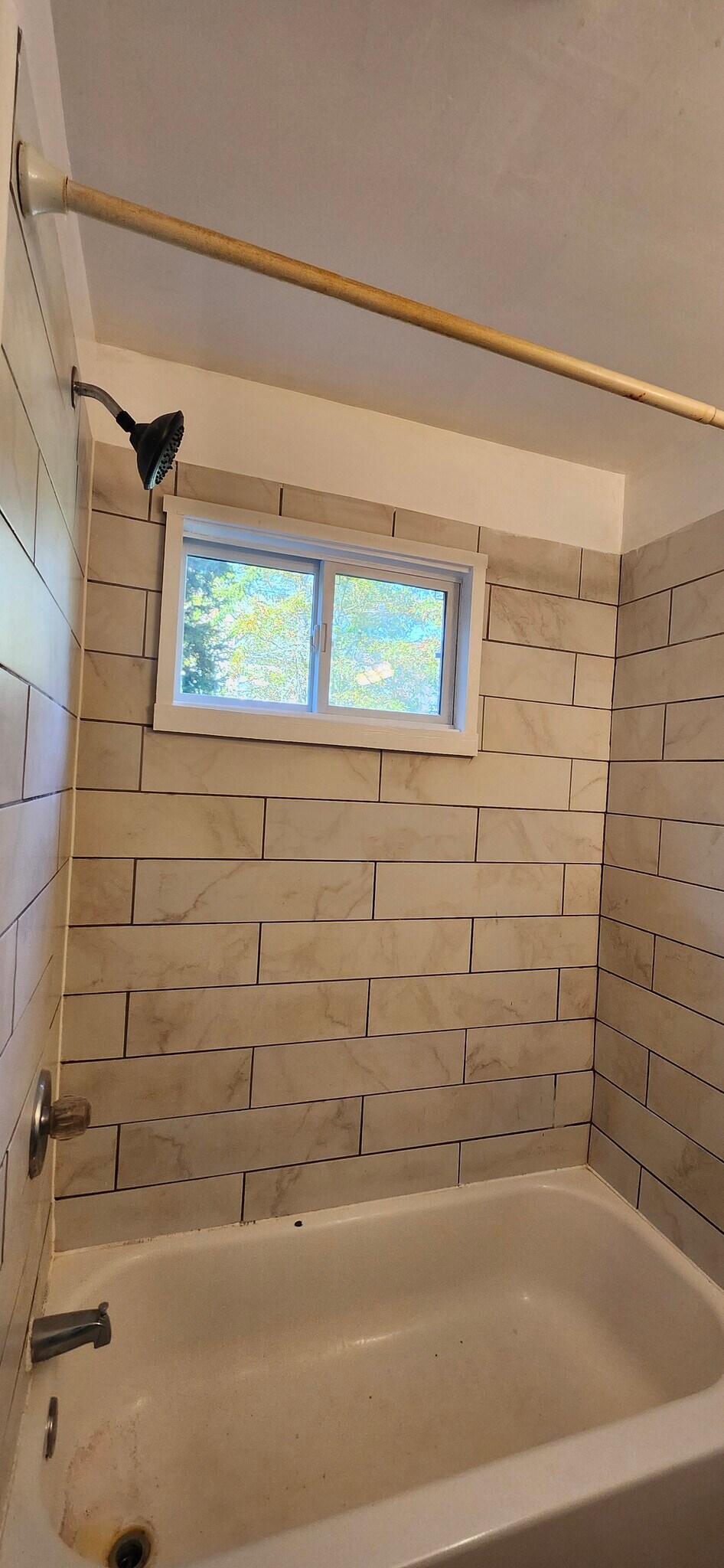 Building Photo - 1655 State St