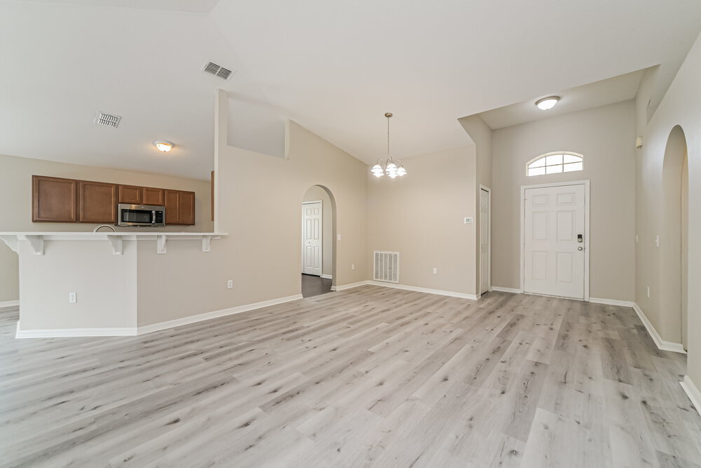 Building Photo - 433 Hammerstone Ave