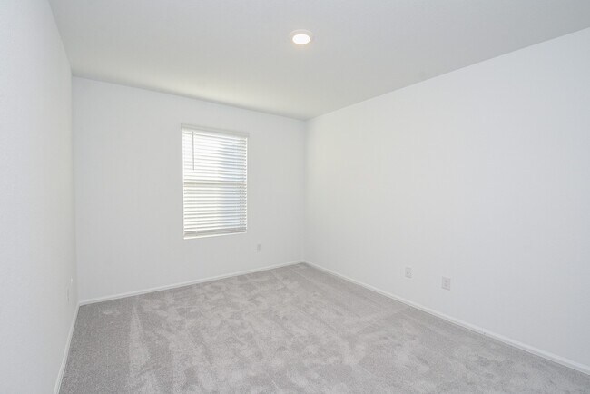 Building Photo - 18987 Panzini Dr