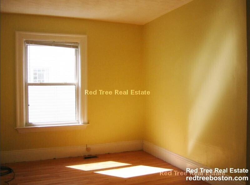 Building Photo - 12 Verndale St