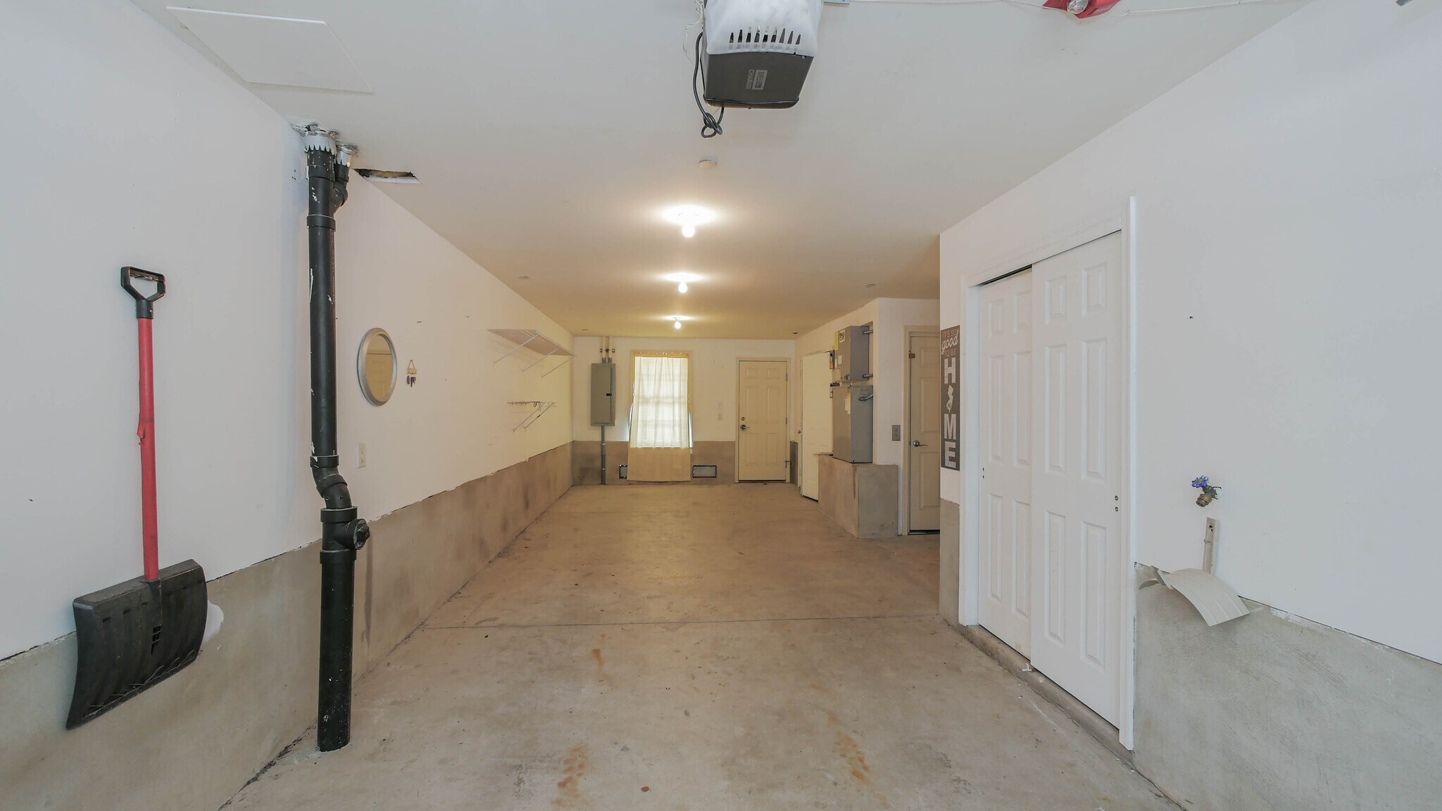 Building Photo - 4 Chelsea Ct