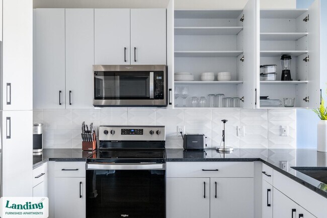 Building Photo - 1600 NW 38th St