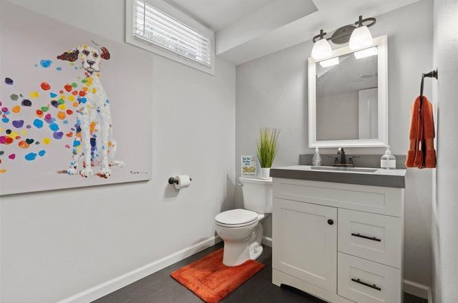 Building Photo - 1100 Dover St