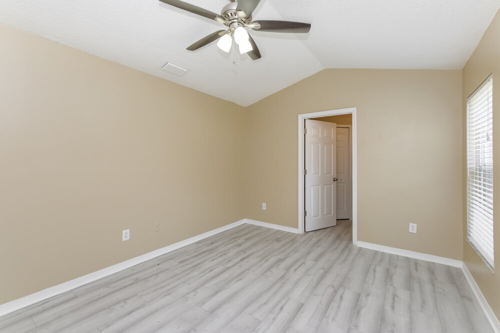 Building Photo - 6719 Summer Cove Dr