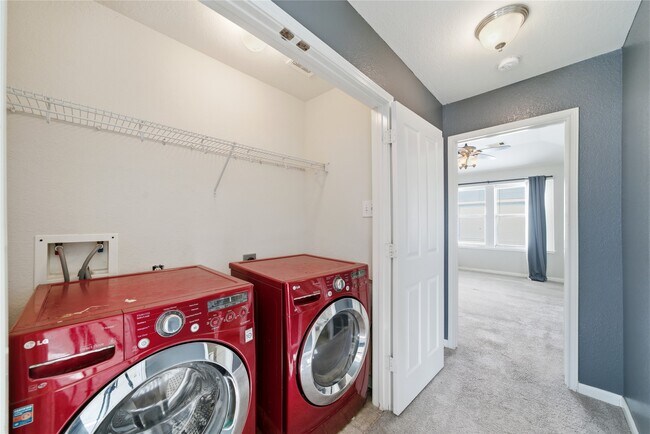 Building Photo - 8030 Singing Sonnet Ln