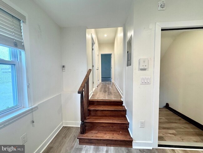 Building Photo - 2226 Fairmount Ave