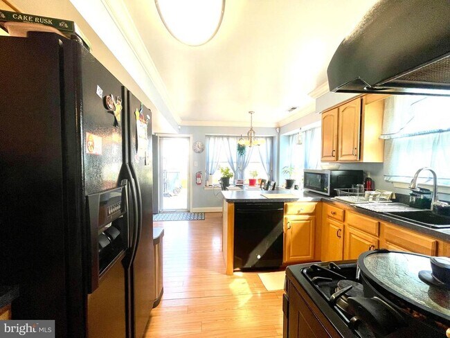 Building Photo - 4 Millbank Ct
