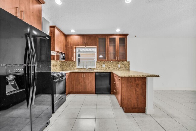 Building Photo - 2230 NW 145th Ave