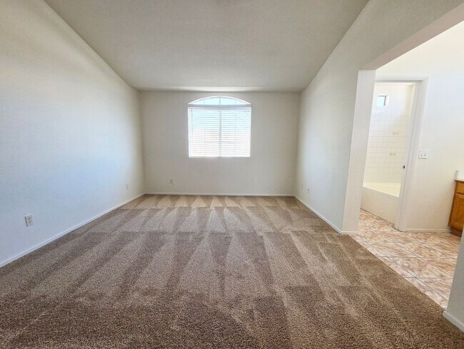 Building Photo - 1724 Leaning Pine Way