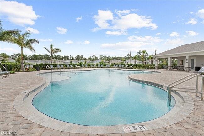 Building Photo - 1150 Brooklands Dr