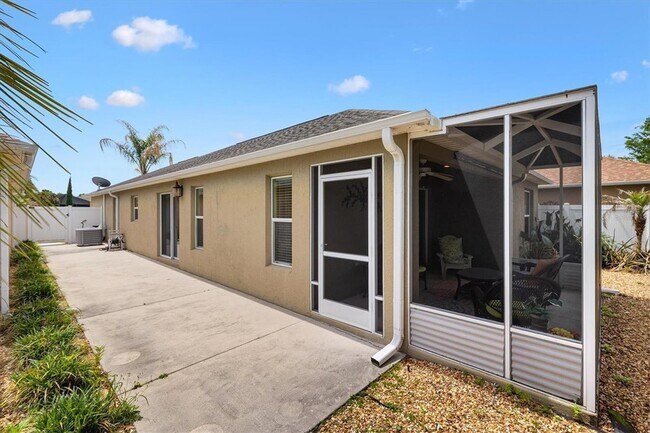 Building Photo - 3025 Bartow Ln