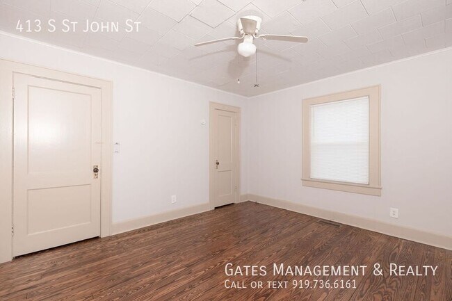 Building Photo - 413 S St John St