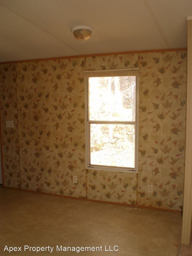 Building Photo - 3 br, 2 bath House - 5929 Carter Road