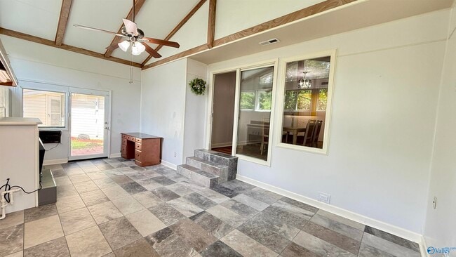 Building Photo - 1217 Catskill Cir SE