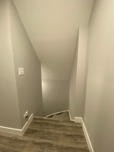 Building Photo - 3840 S Albany Ave